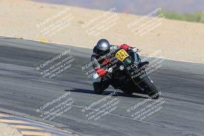 media/Nov-15-2024-CVMA Friday Practice (Fri) [[b142d29251]]/4-Group 4 and Trackday/Session 2 (Turn 10)/